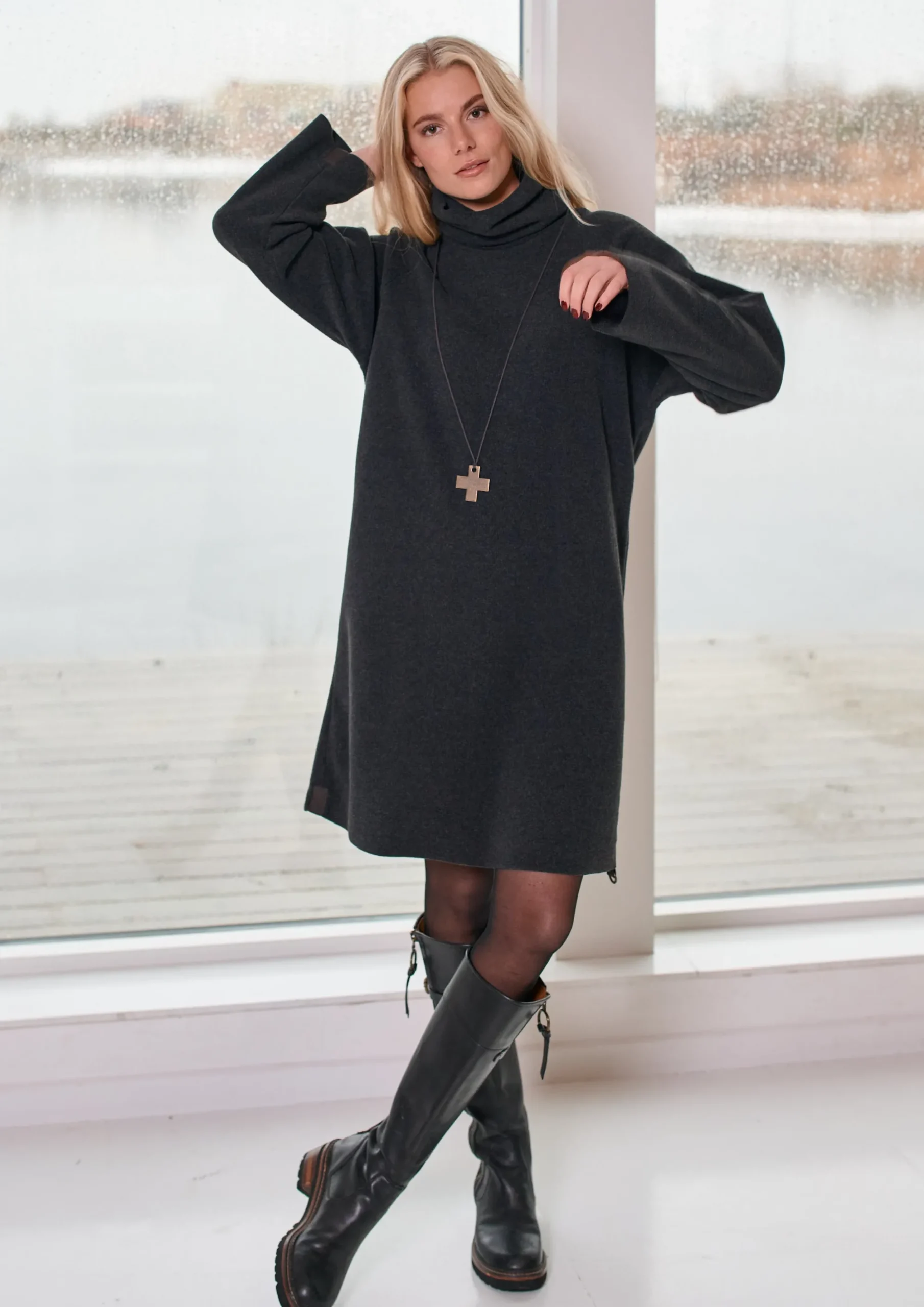 KJOLE MED HØJ HALS | 3246|Henriette Steffensen Copenhagen Discount