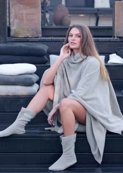 LOUNGE PONCHO DAME | 4081|Henriette Steffensen Copenhagen Store